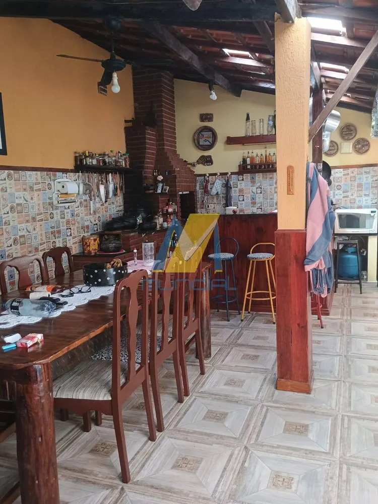 Casa, 3 quartos, 176 m² - Foto 2