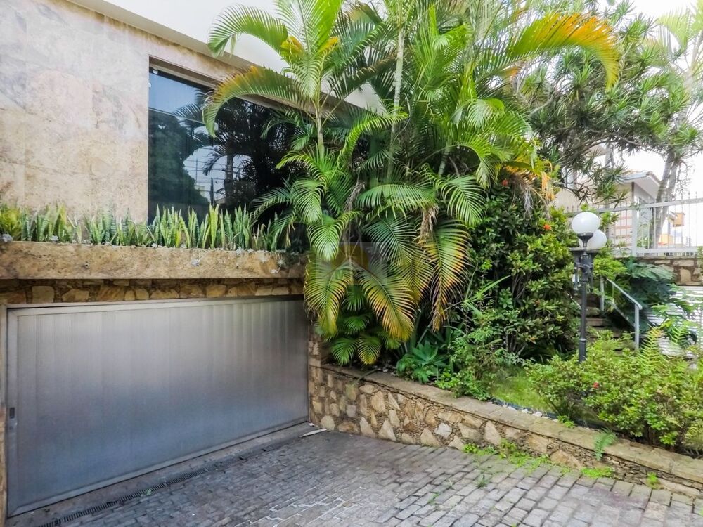 Casa, 4 quartos, 388 m² - Foto 1