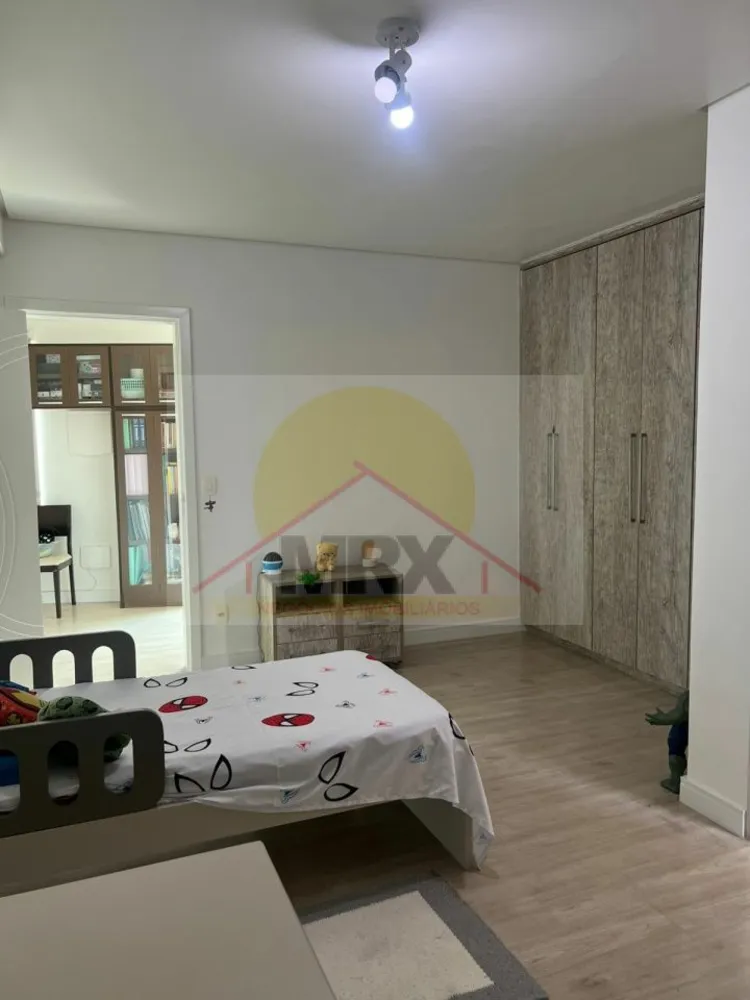Casa, 3 quartos, 300 m² - Foto 13