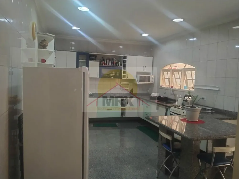 Casa, 3 quartos, 220 m² - Foto 17