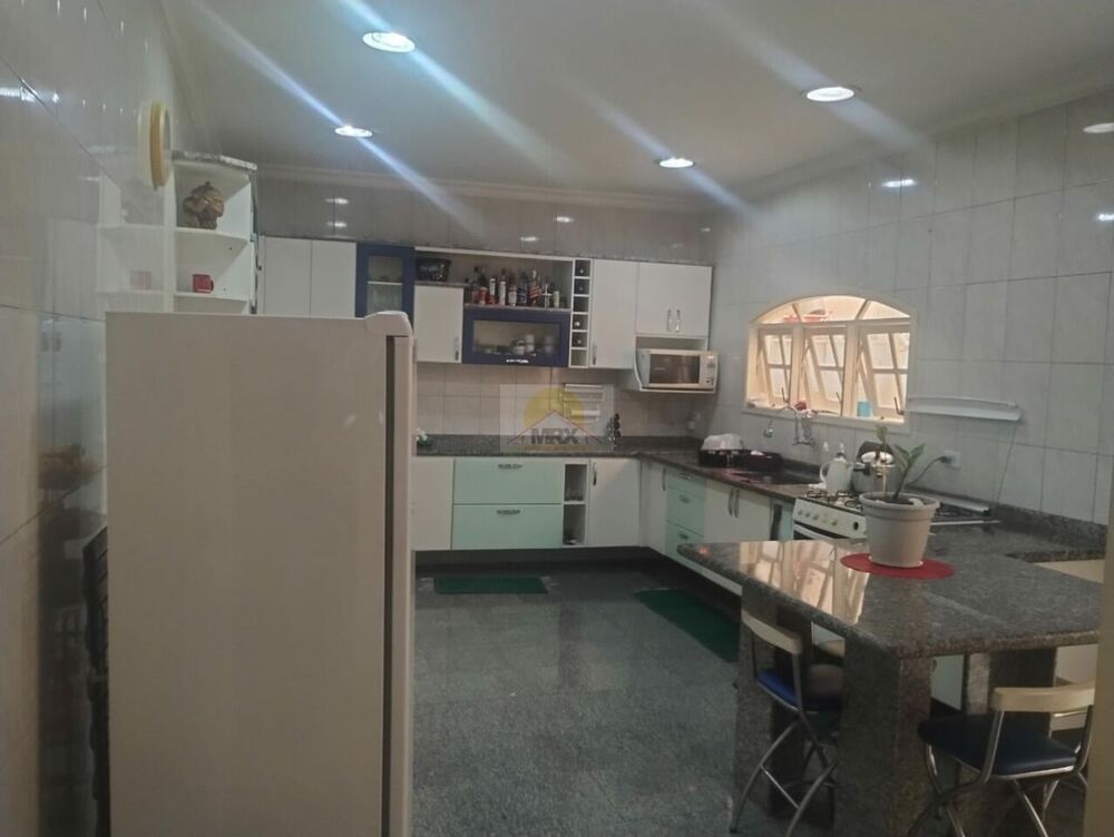 Casa, 3 quartos, 220 m² - Foto 5