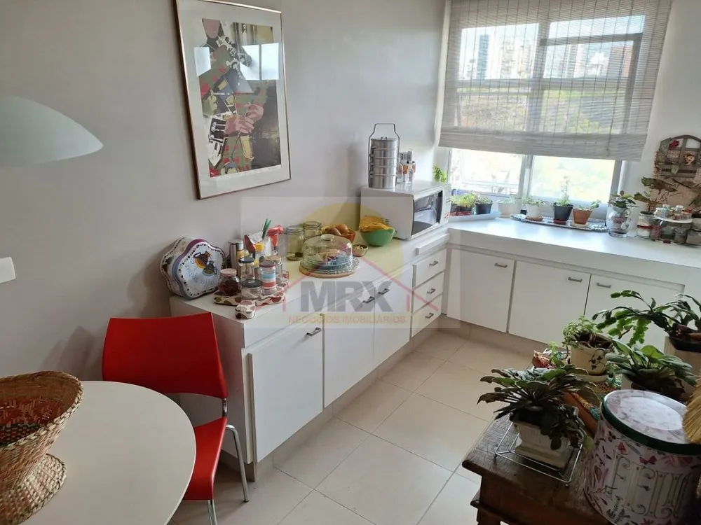 Apartamento, 4 quartos, 140 m² - Foto 8