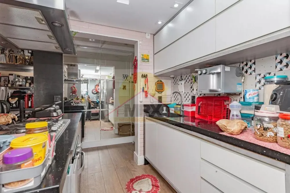 Apartamento, 3 quartos, 197 m² - Foto 2