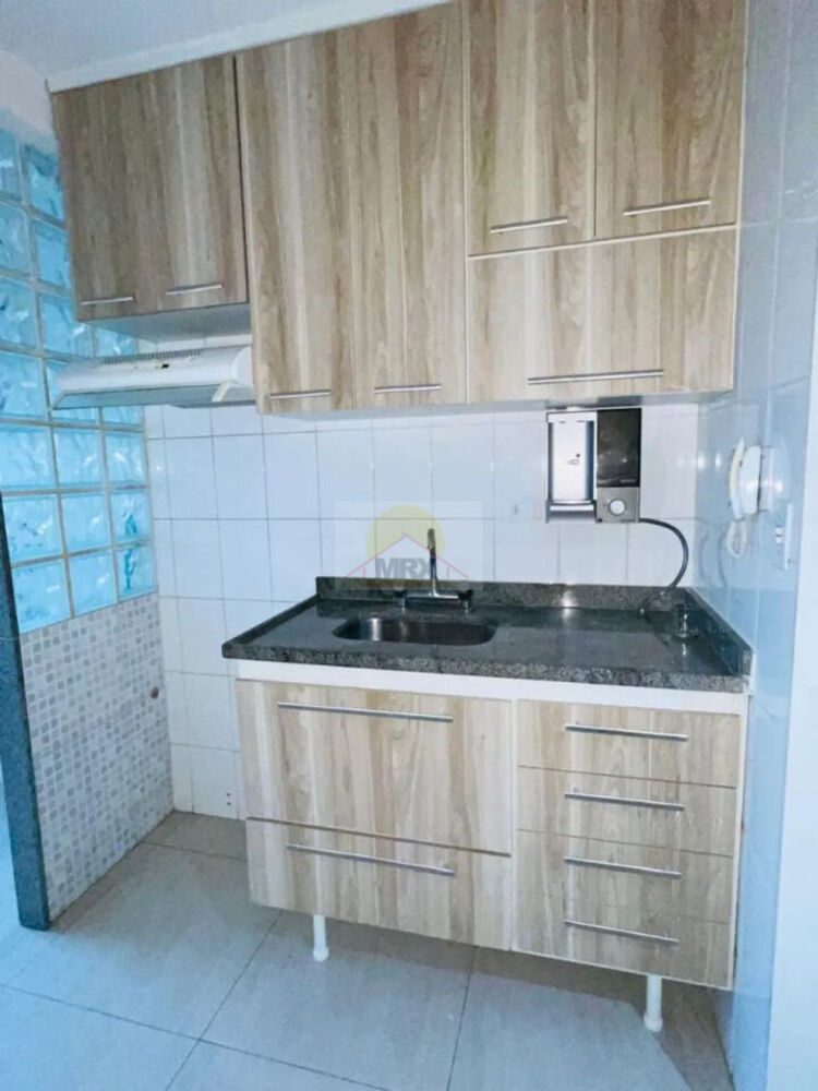 Apartamento à venda com 2 quartos, 50m² - Foto 4