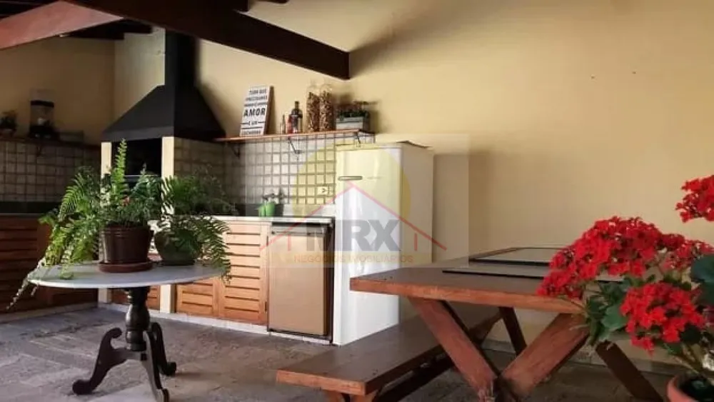 Casa, 4 quartos, 220 m² - Foto 14