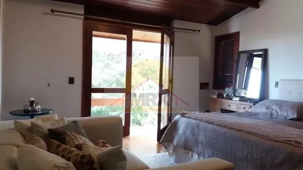Casa, 4 quartos, 220 m² - Foto 2