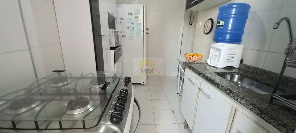 Apartamento à venda com 1 quarto, 34m² - Foto 1