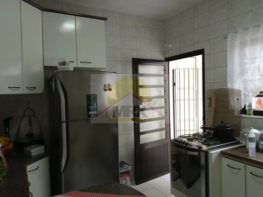 Casa, 3 quartos, 253 m² - Foto 9