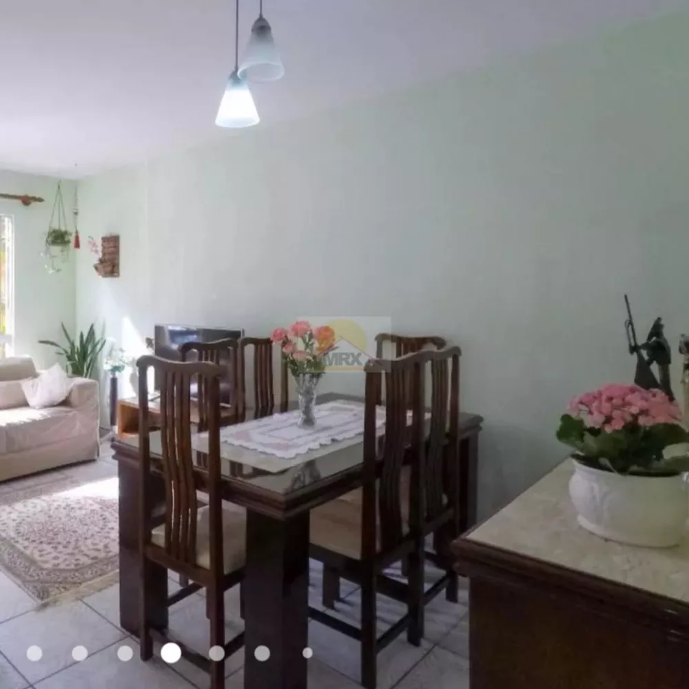 Apartamento à venda com 2 quartos, 62m² - Foto 3