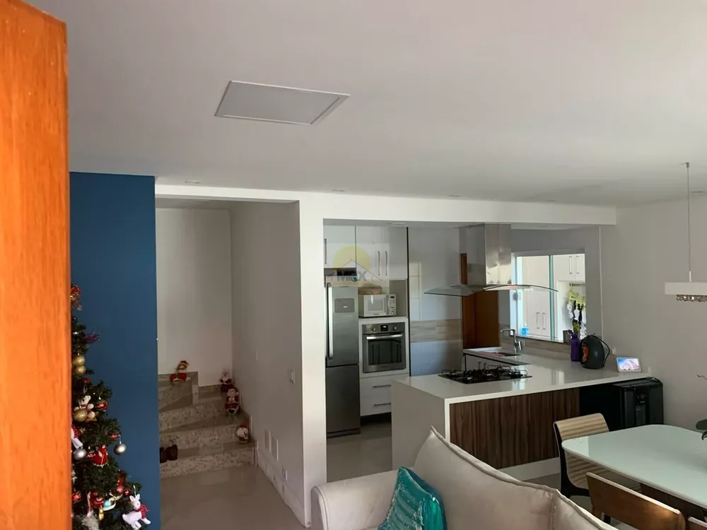 Casa à venda com 3 quartos, 120m² - Foto 4