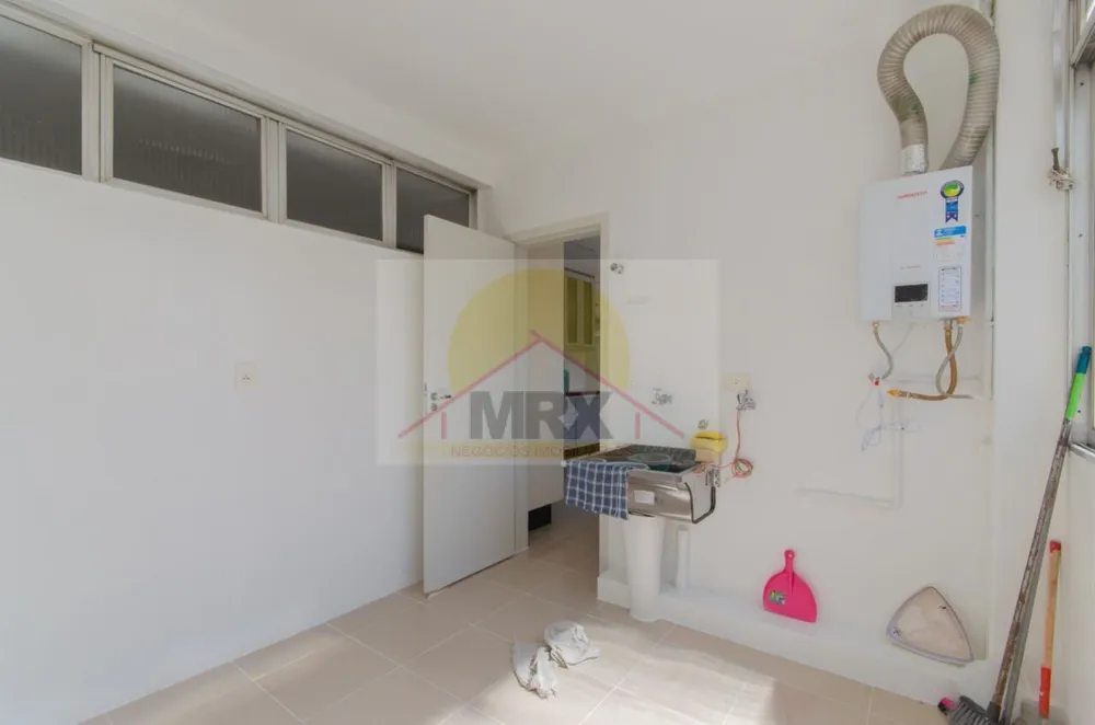 Apartamento, 3 quartos, 184 m² - Foto 1