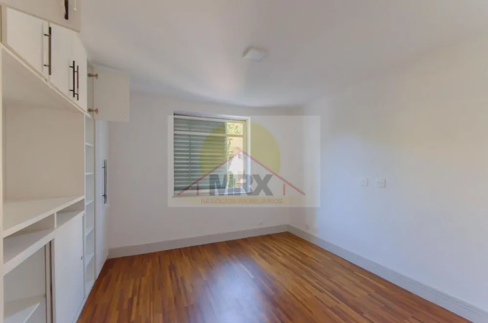 Apartamento, 3 quartos, 184 m² - Foto 2
