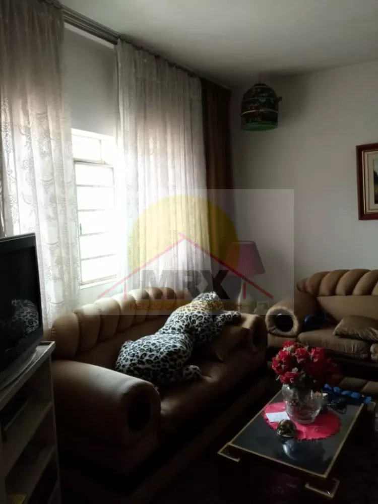 Casa, 2 quartos, 220 m² - Foto 1