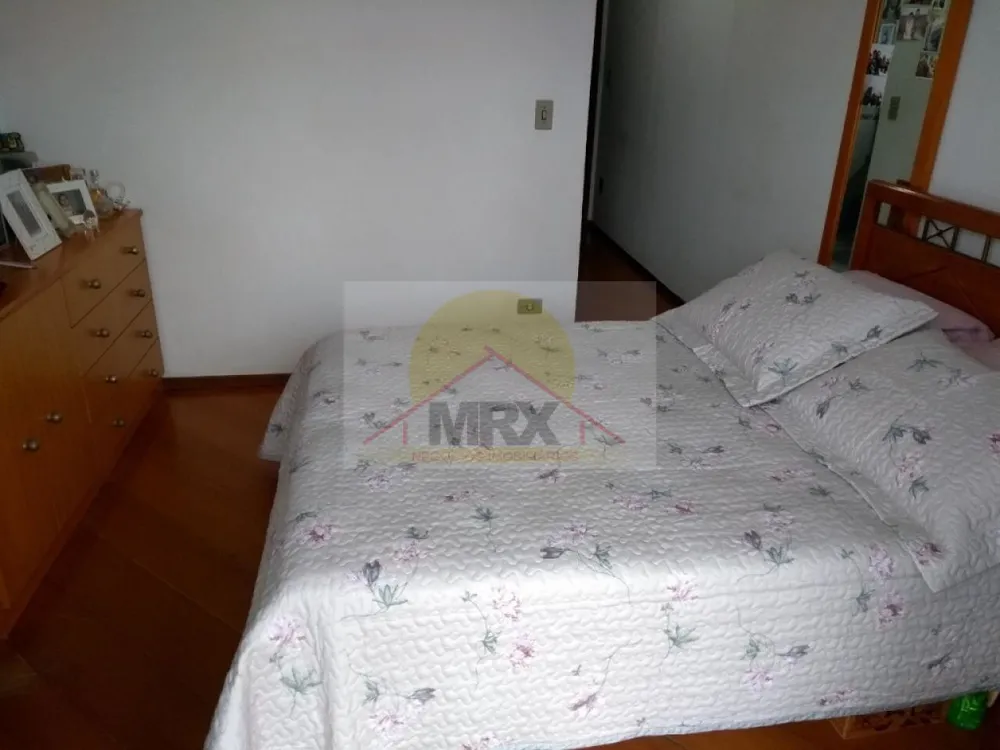 Casa, 4 quartos, 138 m² - Foto 1