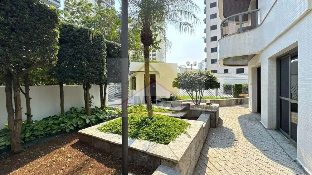 Apartamento, 4 quartos, 214 m² - Foto 2