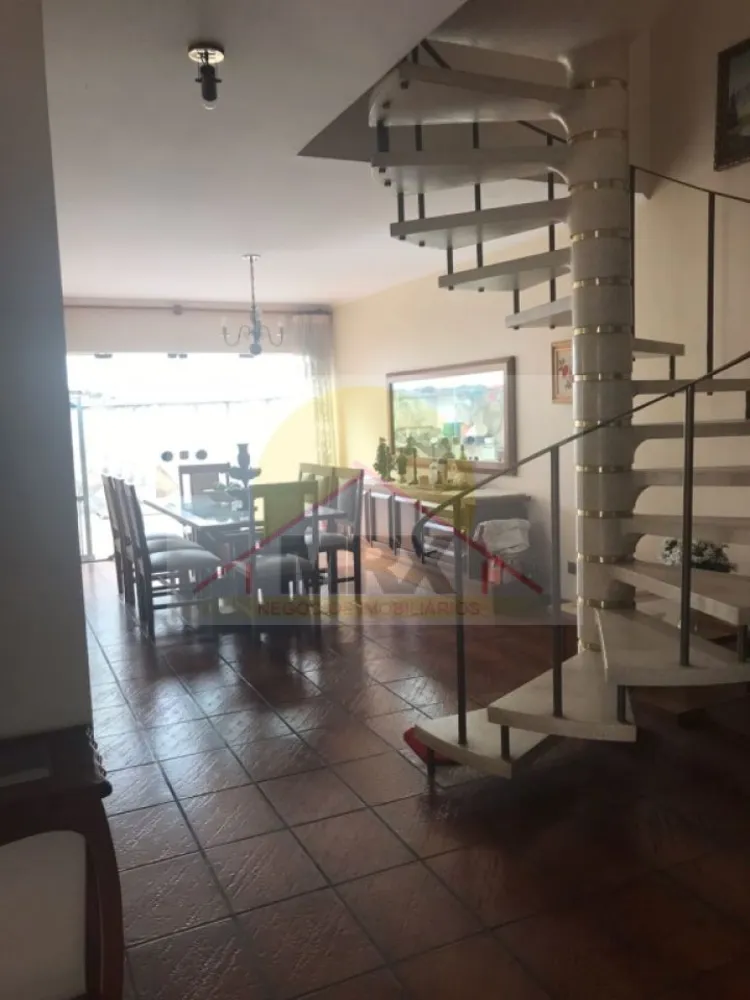 Casa, 3 quartos, 211 m² - Foto 13
