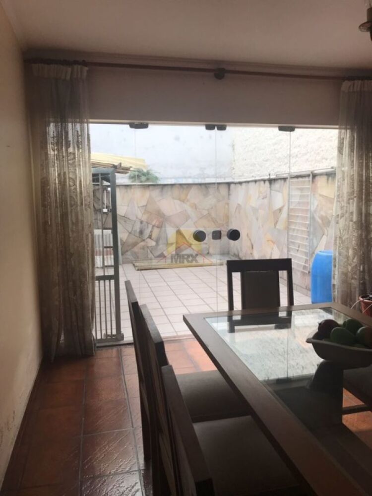 Casa, 3 quartos, 211 m² - Foto 8
