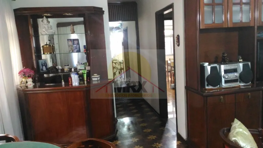 Casa, 3 quartos, 218 m² - Foto 2
