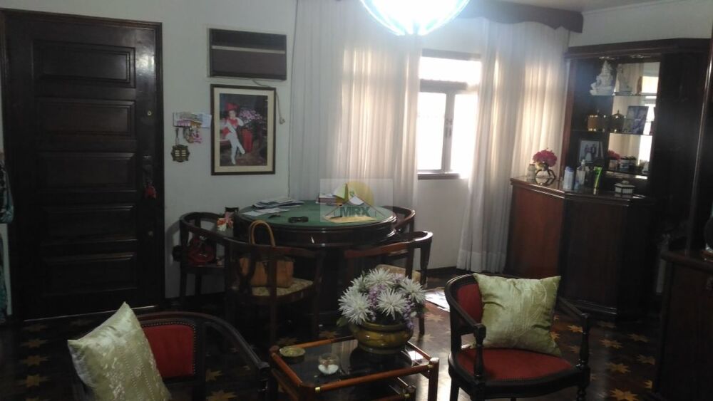 Casa, 3 quartos, 218 m² - Foto 2