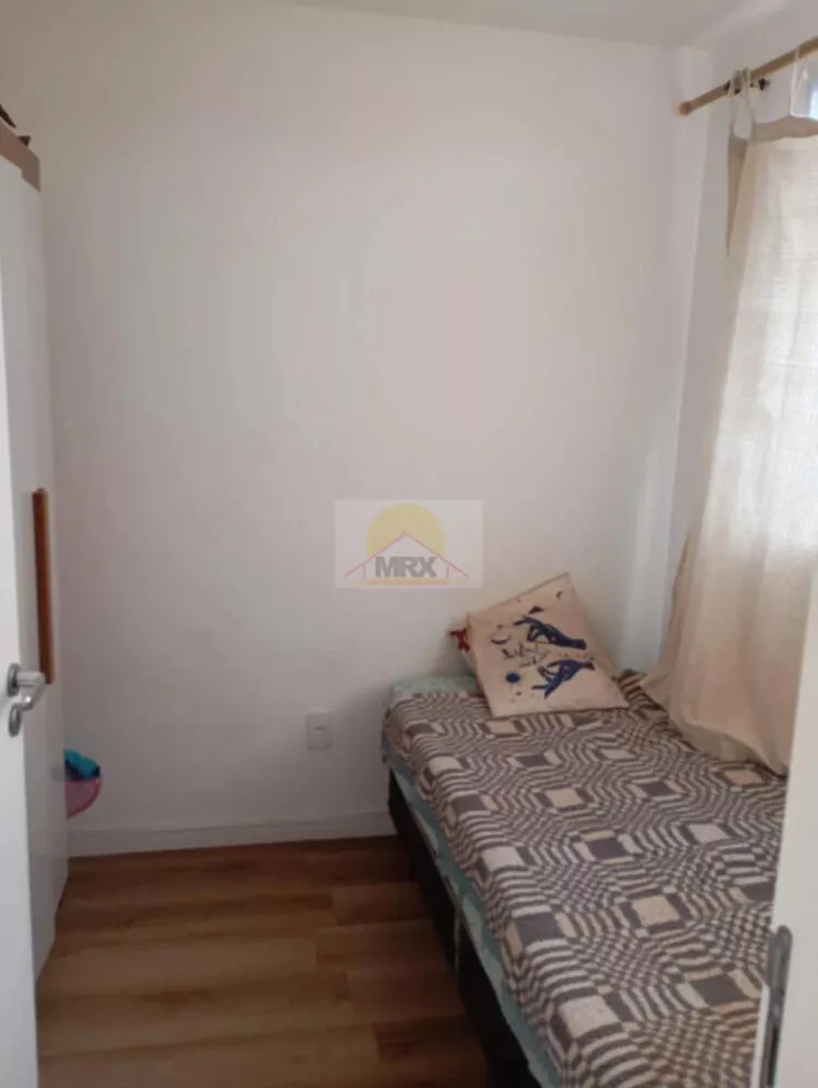 Apartamento à venda com 2 quartos, 37m² - Foto 3