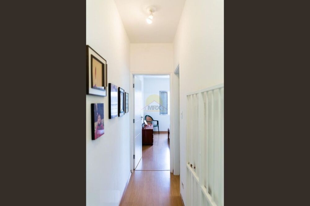 Casa à venda com 2 quartos, 176m² - Foto 3