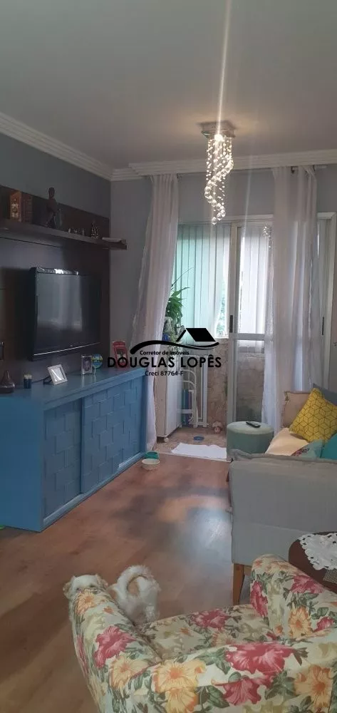 Apartamento à venda com 2 quartos, 55m² - Foto 3