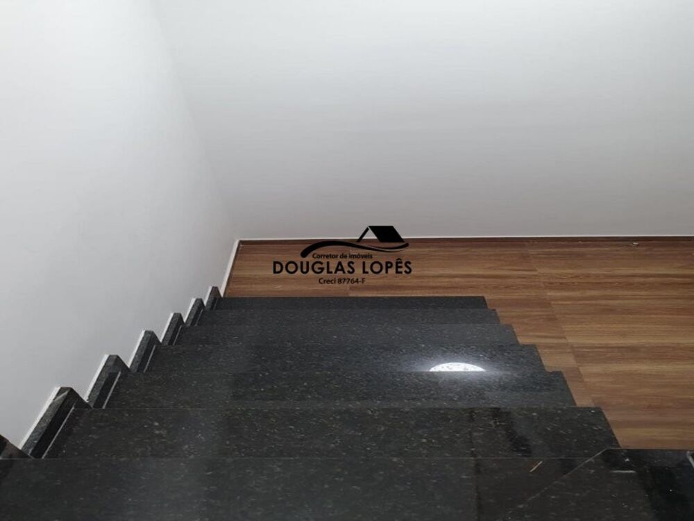Sobrado, 3 quartos, 216 m² - Foto 2