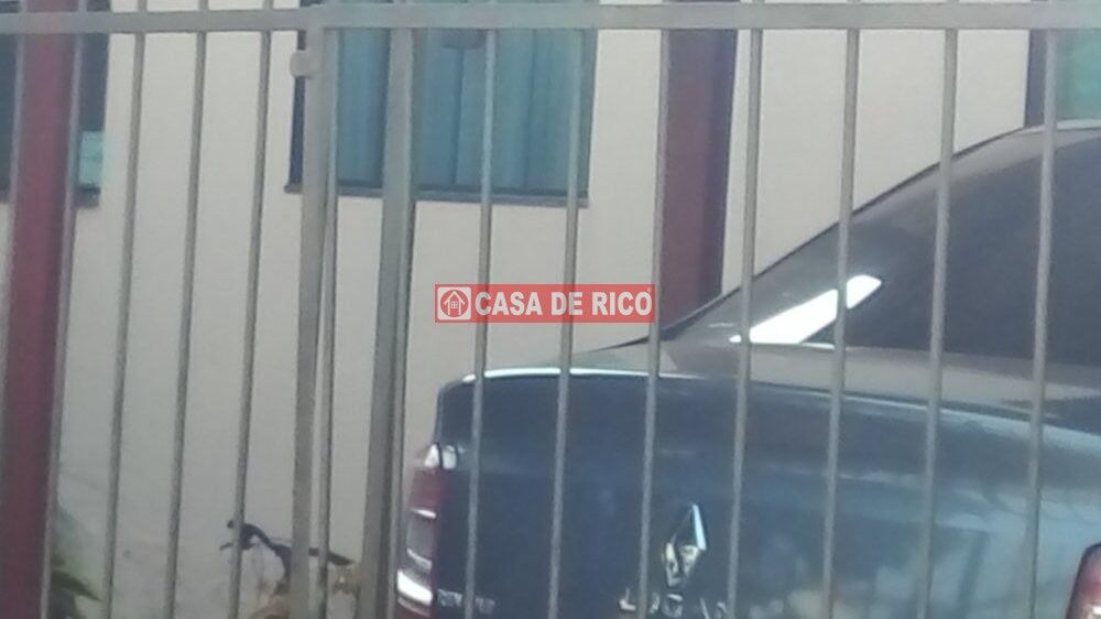 Casa à venda com 3 quartos, 60m² - Foto 7