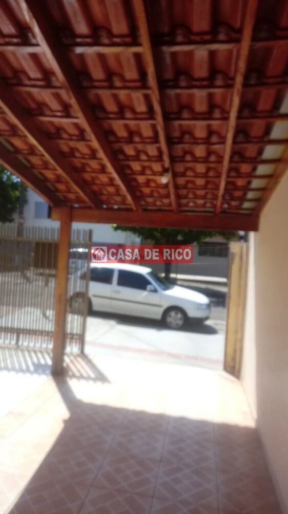 Casa à venda com 3 quartos, 68m² - Foto 8