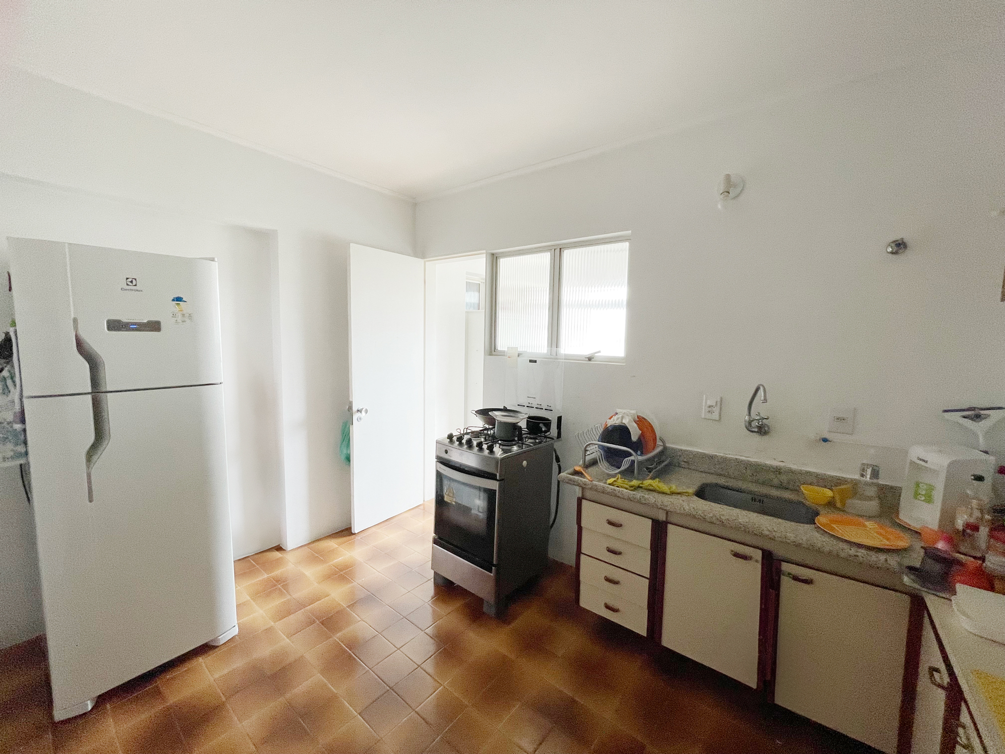 Apartamento à venda com 2 quartos, 118m² - Foto 7