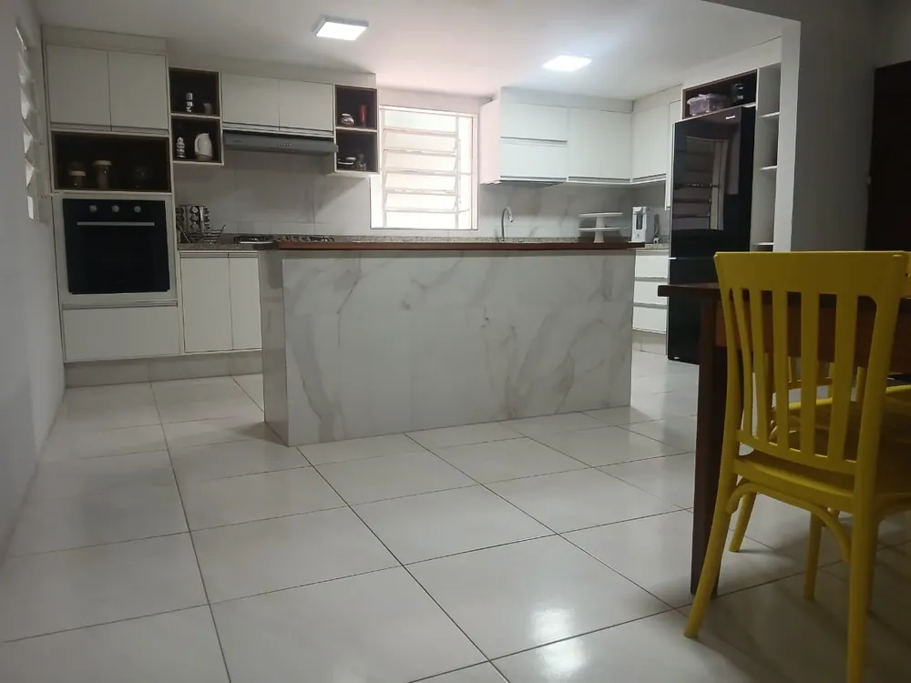 Sítio, 3 quartos, 320 m² - Foto 2