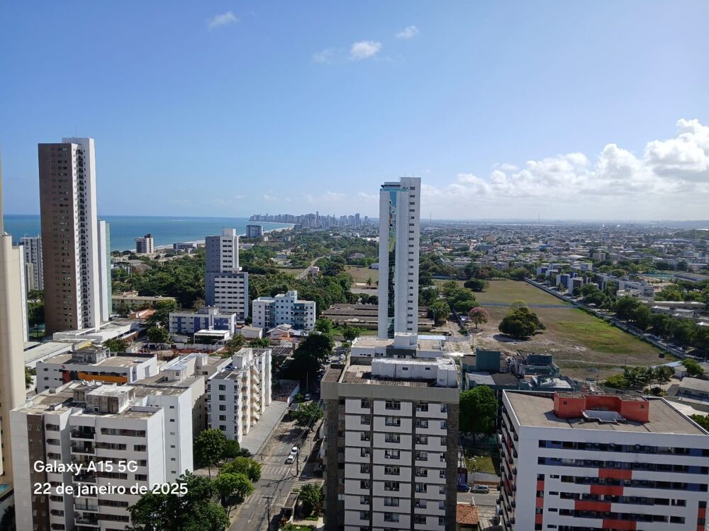Apartamento para alugar com 3 quartos, 108m² - Foto 14