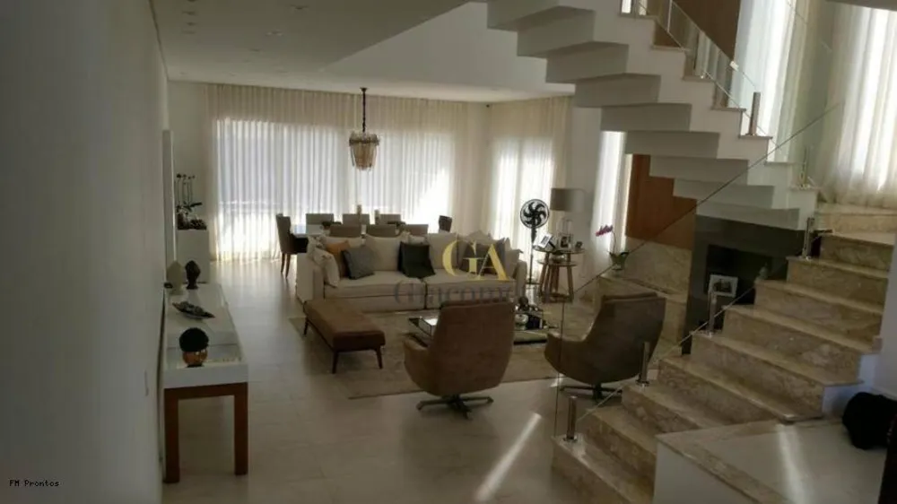 Casa de Condomínio, 4 quartos - Foto 1