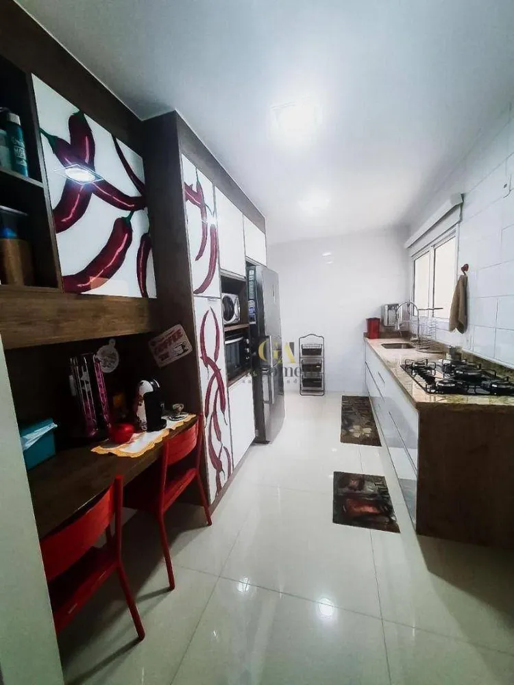 Apartamento, 3 quartos, 158 m² - Foto 2