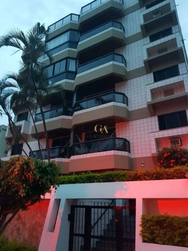 Cobertura, 3 quartos, 220 m² - Foto 1