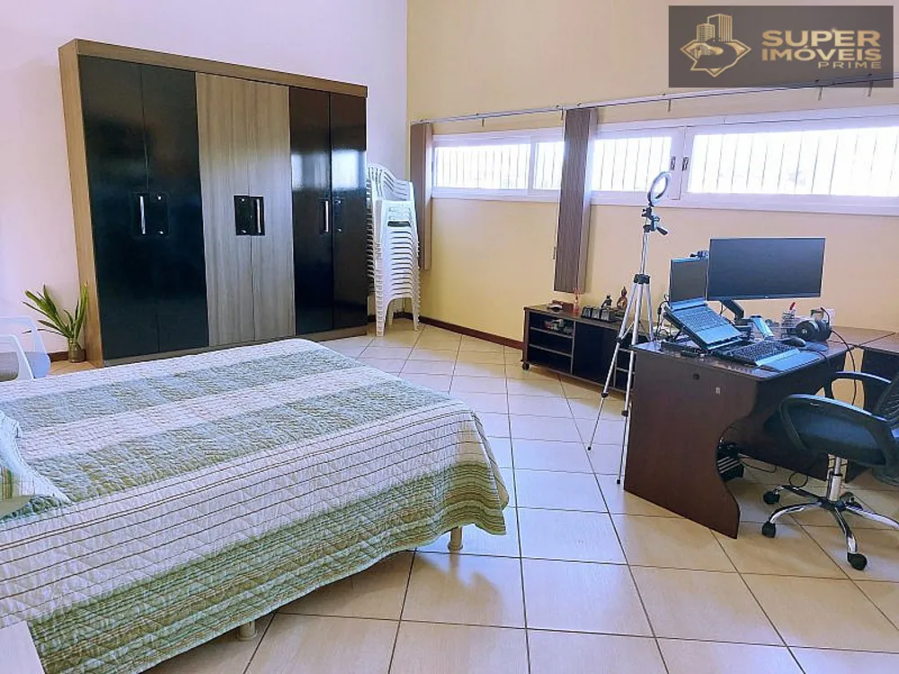 Casa, 4 quartos, 335 m² - Foto 4