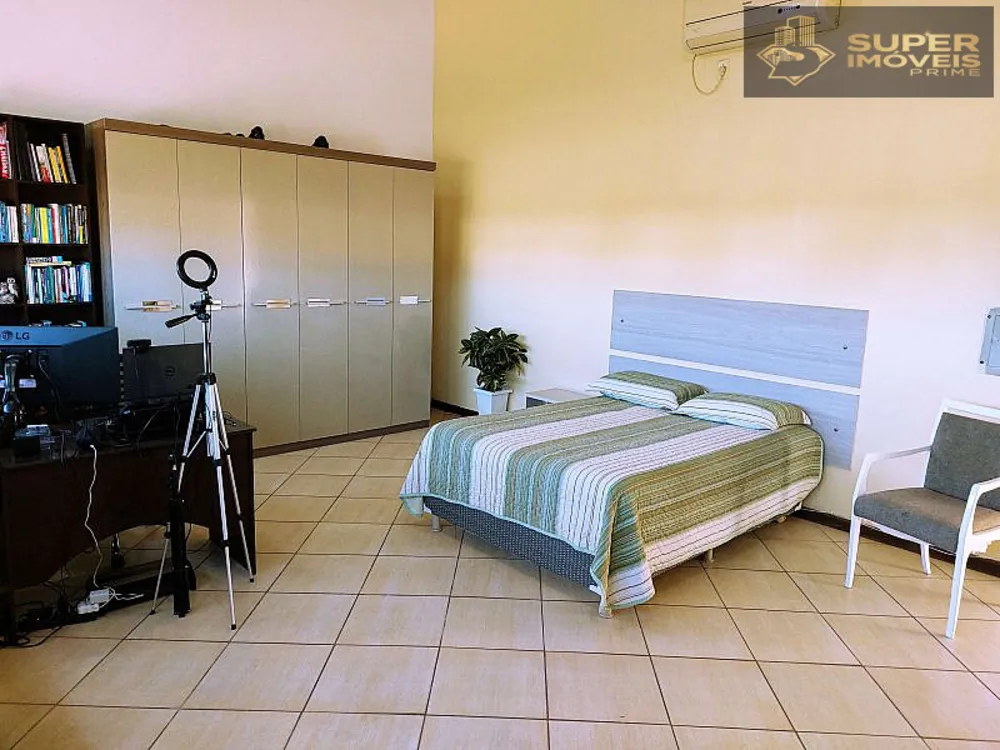 Casa, 4 quartos, 335 m² - Foto 3