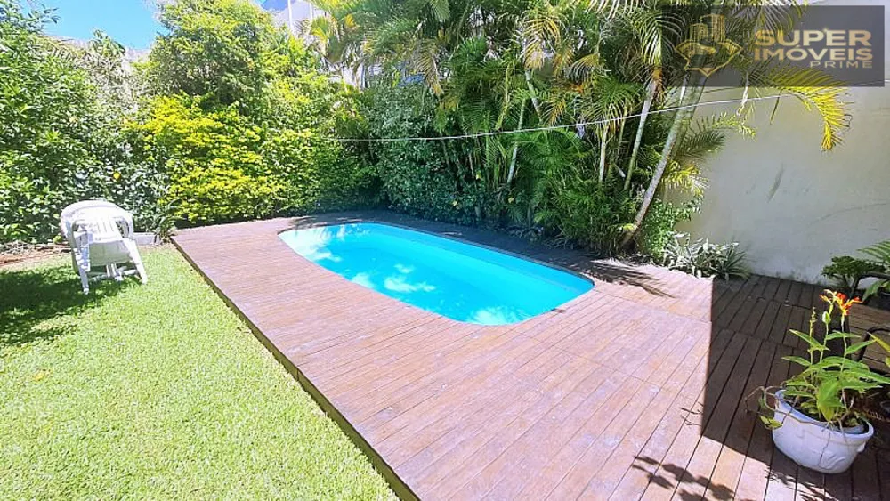 Casa, 3 quartos, 315 m² - Foto 2