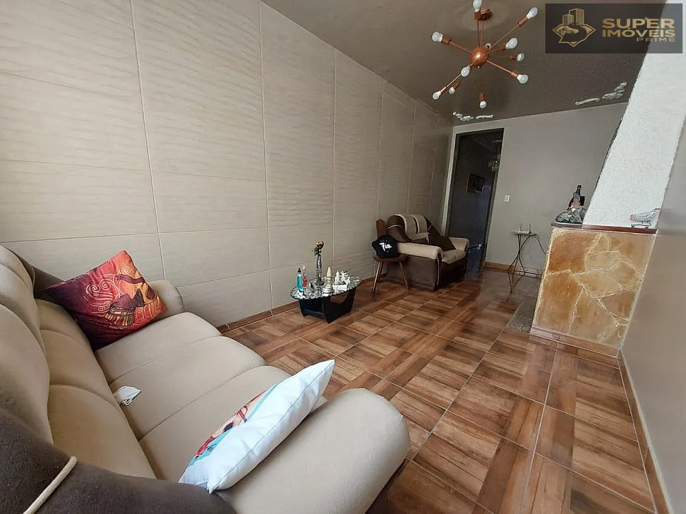 Casa, 3 quartos, 232 m² - Foto 2