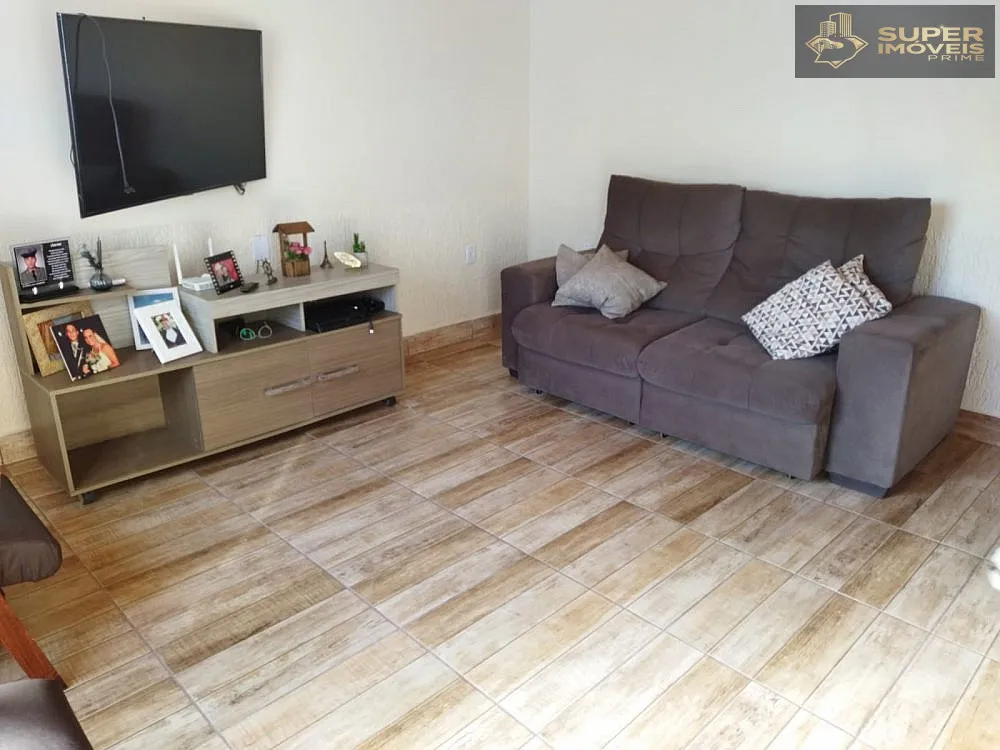 Casa, 3 quartos, 175 m² - Foto 1