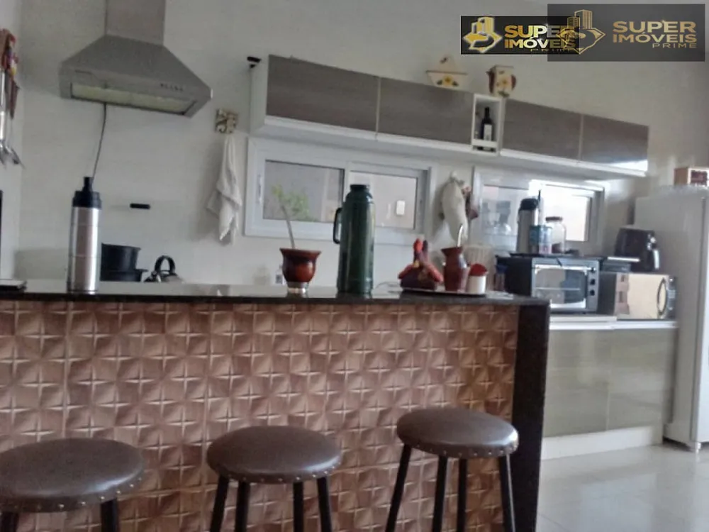 Casa, 3 quartos, 221 m² - Foto 7