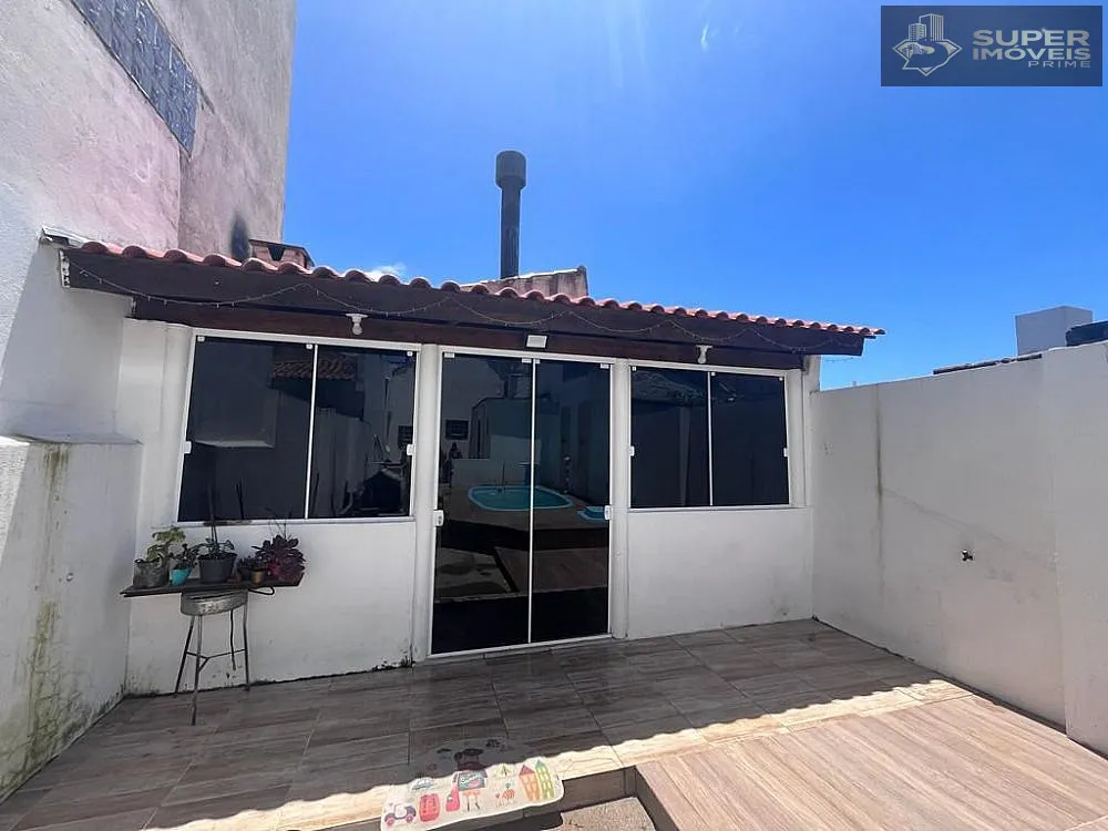 Casa, 3 quartos, 216 m² - Foto 2
