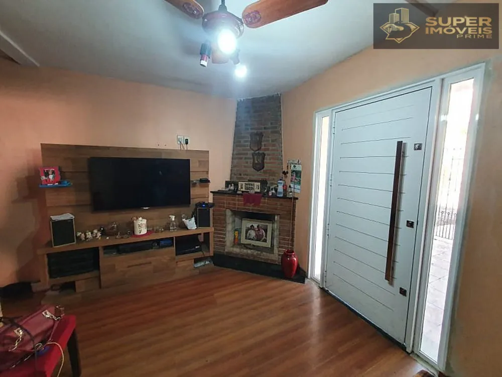 Casa, 4 quartos, 222 m² - Foto 2