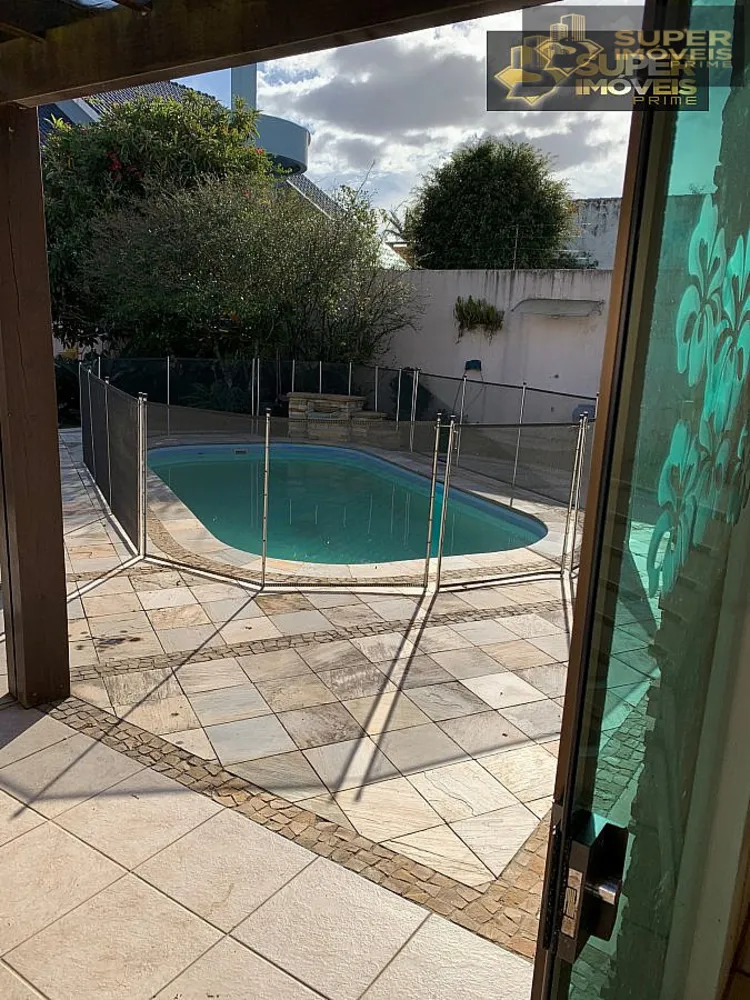 Casa, 4 quartos, 630 m² - Foto 2