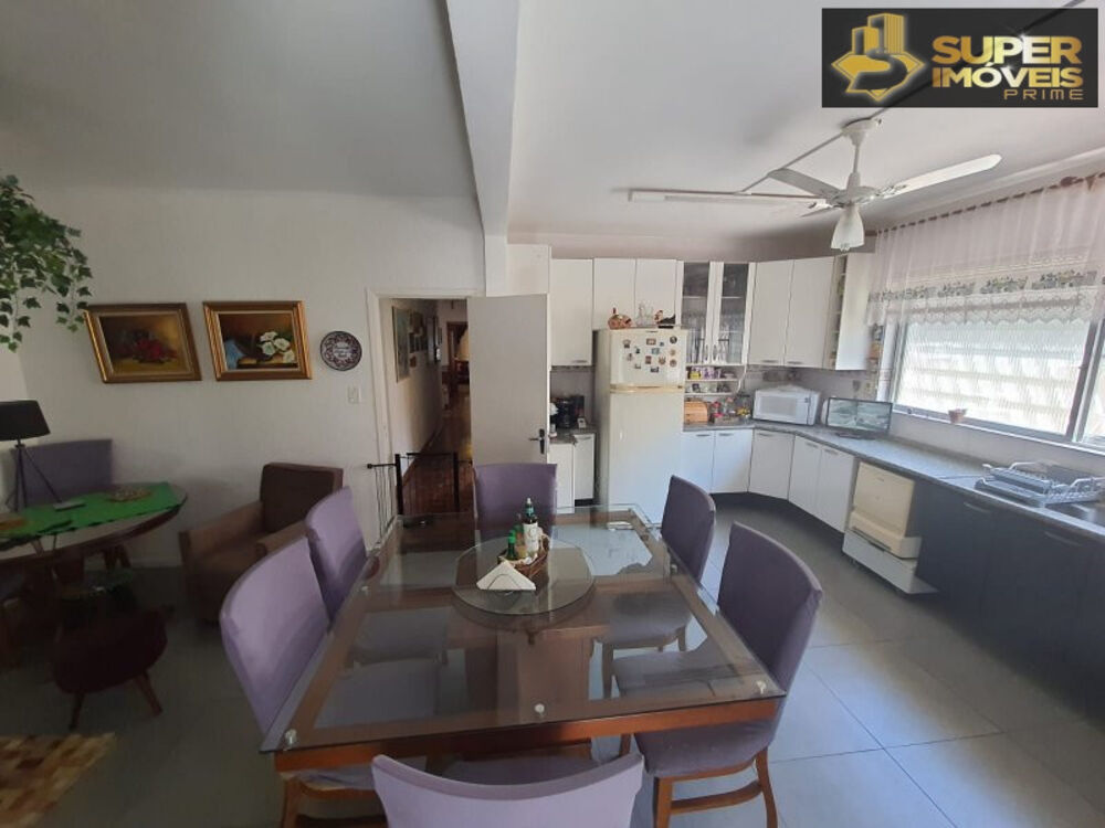 Casa à venda com 5 quartos, 400m² - Foto 9
