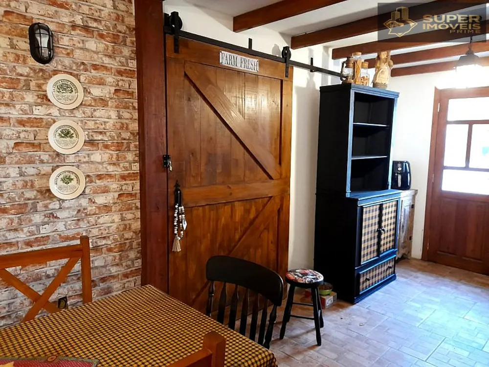Casa, 4 quartos, 240 m² - Foto 11