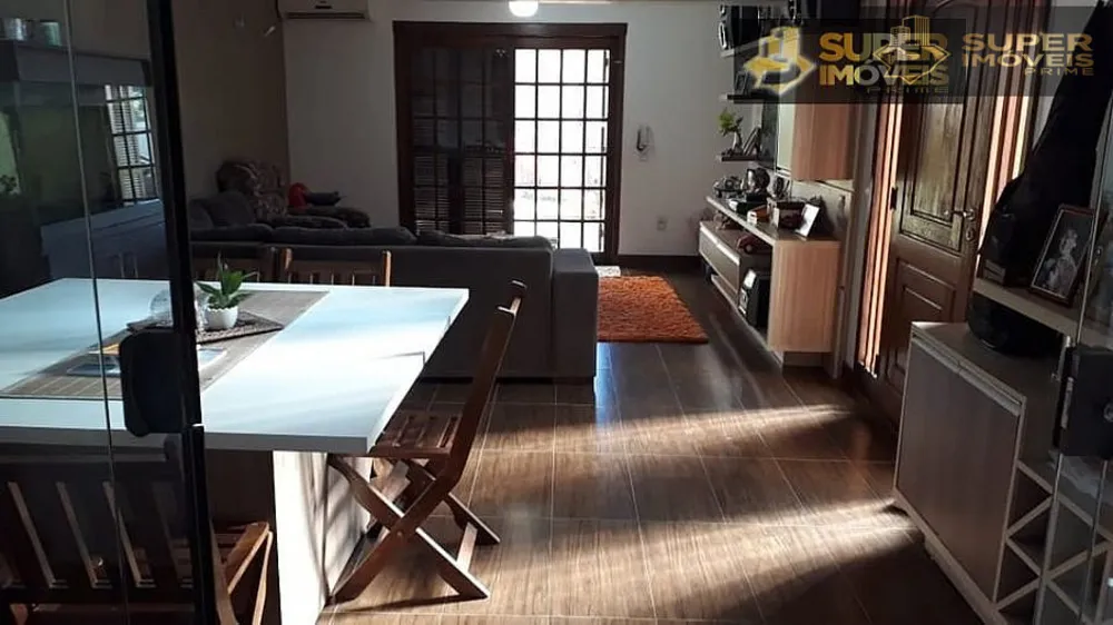 Casa, 4 quartos, 300 m² - Foto 1