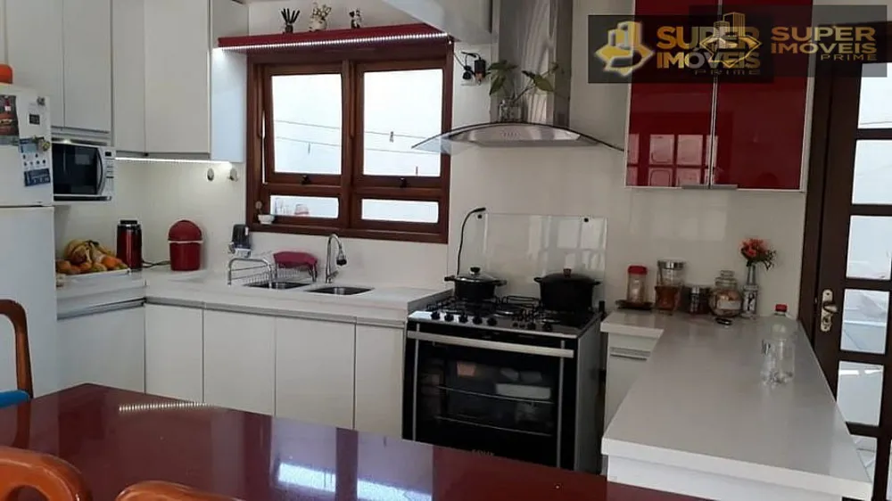 Casa, 4 quartos, 300 m² - Foto 17