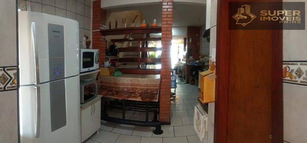 Casa, 2 quartos, 185 m² - Foto 3