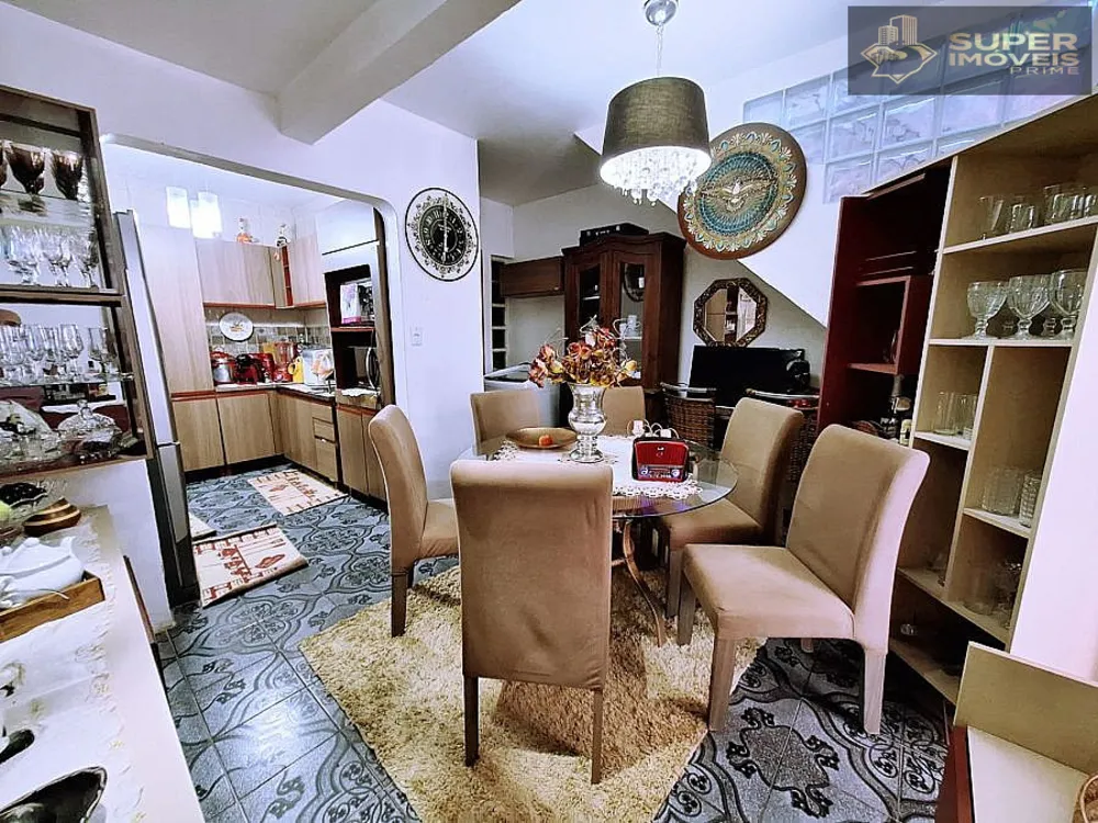 Casa, 3 quartos, 200 m² - Foto 18